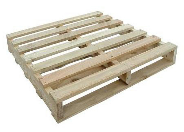 木质托盘和塑料托盘的比较